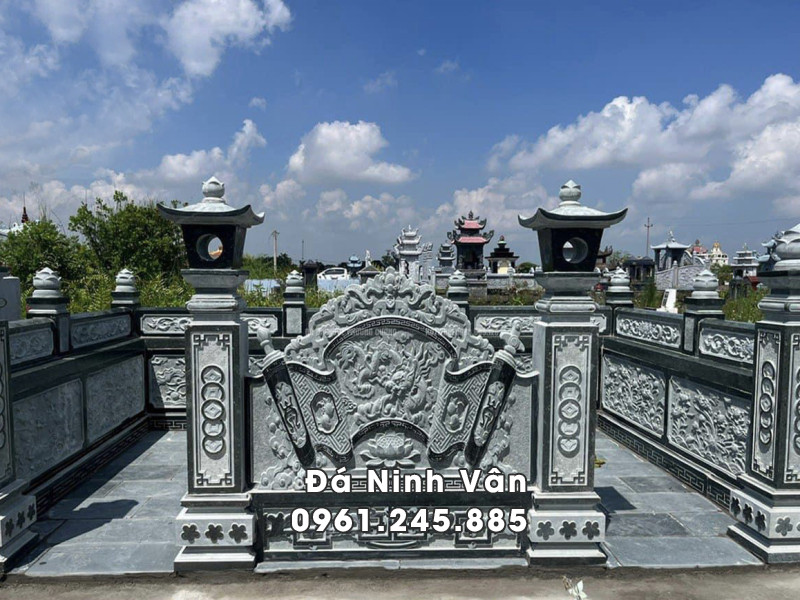 Cuon thu da Lang Mo da gia dinh dep